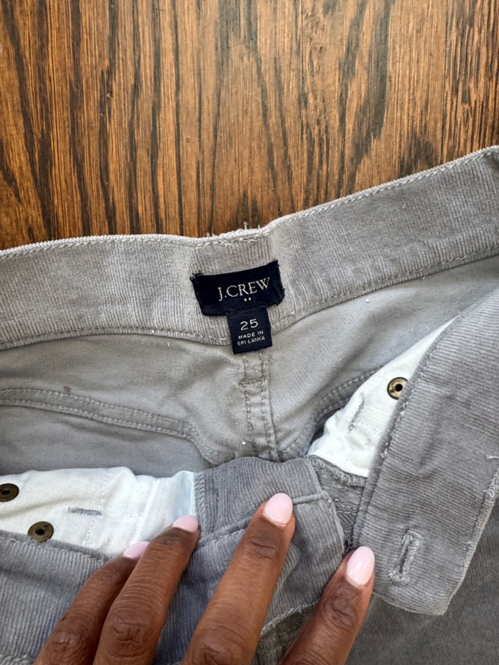 ☮️☮️ J CREW Mixed Casual Tops & Pants Bundle with Pink, Green, Beige, Gray - Picture 8 of 8